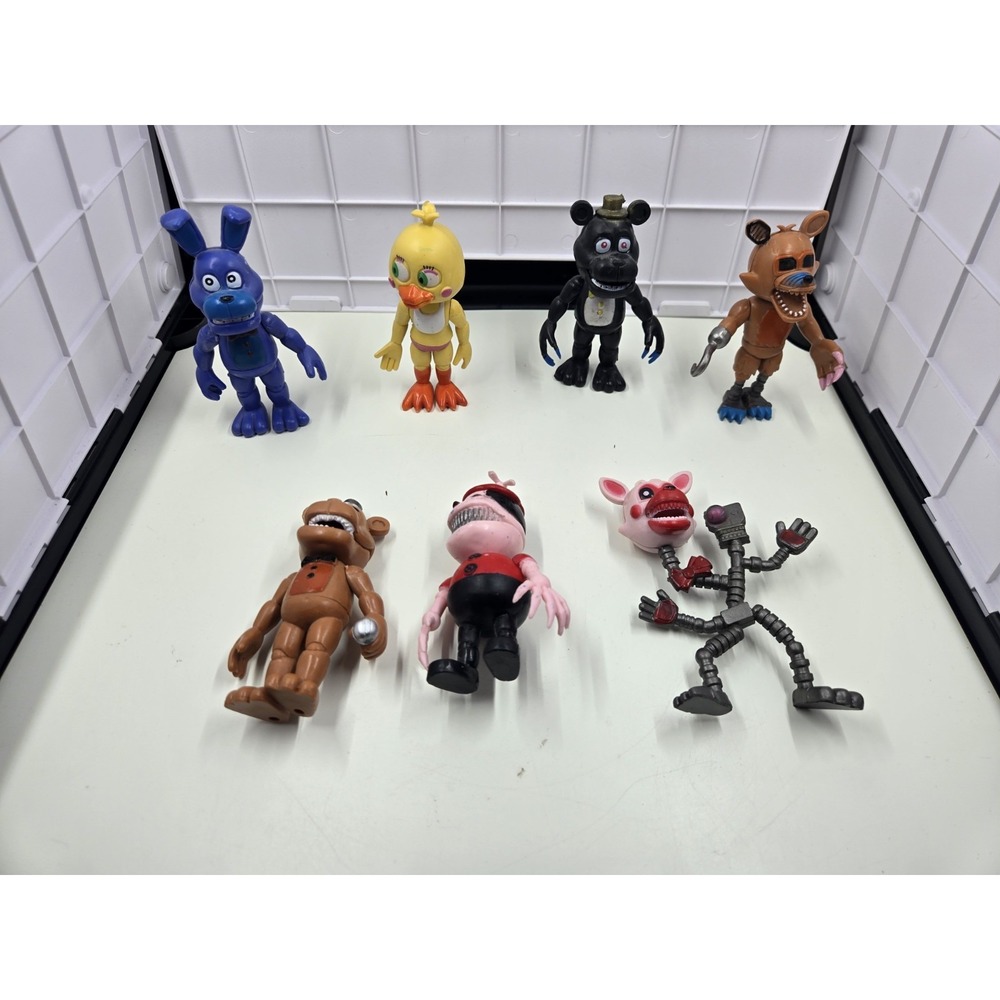 Funko Five Nights at Freddy's 4" Action Figures Set of 7